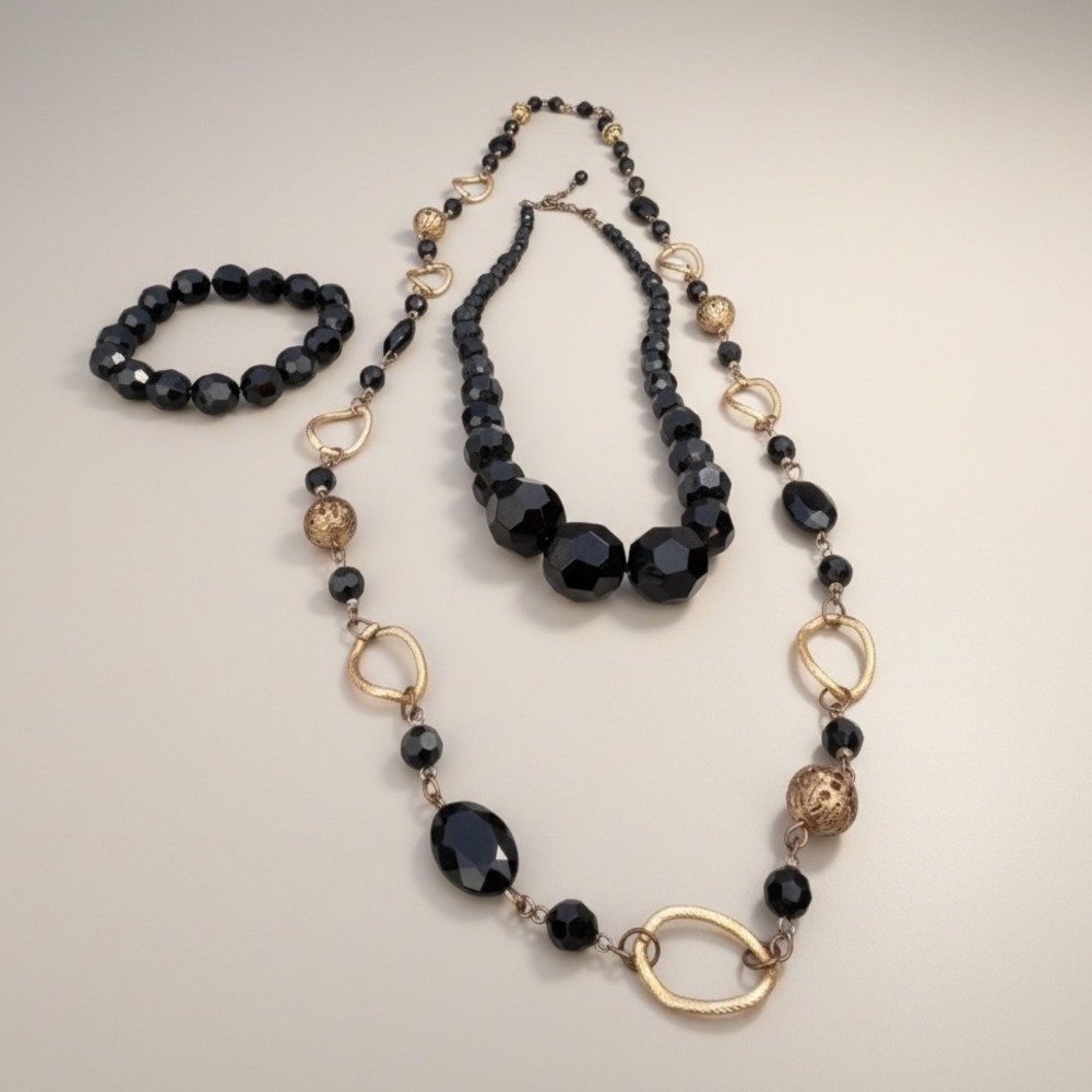 Dark Academia Beaded Jewelry Black Gold Tone Acrylic Metal Necklaces Faceted